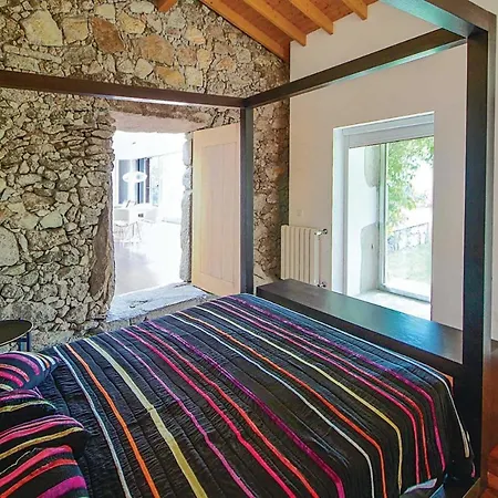 Sleeps 6 Wifi * Calheiros